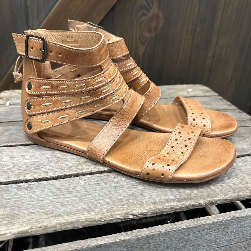 Bed Stu Strappy Brown Sandals